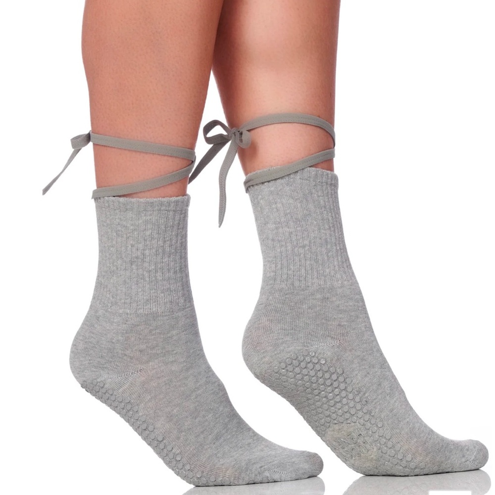 Lucky honey the Nina grip sock in gray one size fits all - Picture 5 of 10
